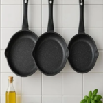 Ensemble de 3 poêles Cem Asur en fonte granit argentée et noire